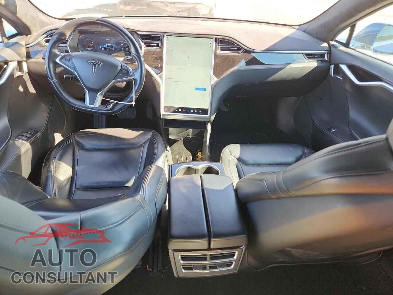TESLA MODEL S 2015 - 5YJSA1E27FF120006