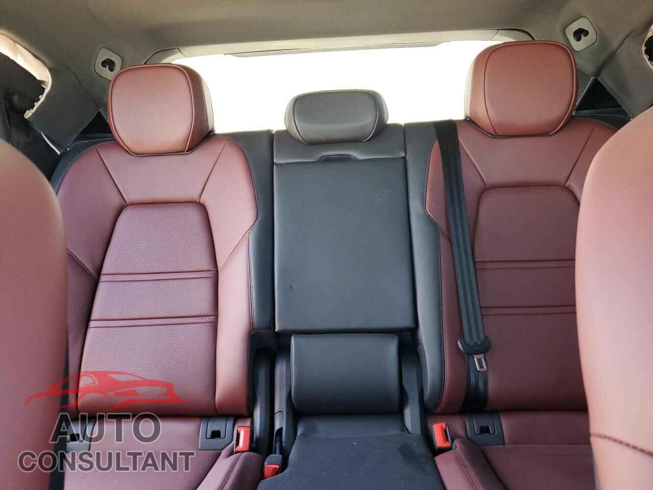 PORSCHE CAYENNE 2025 - WP1BA2AY9SDA31330