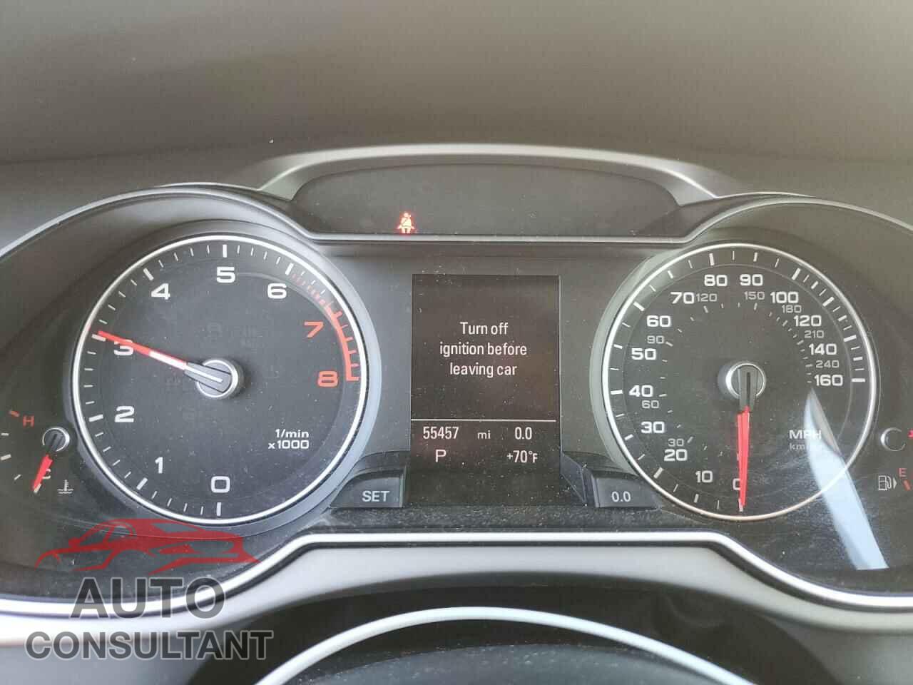 AUDI A4 2014 - WAUFFAFL7EA083828
