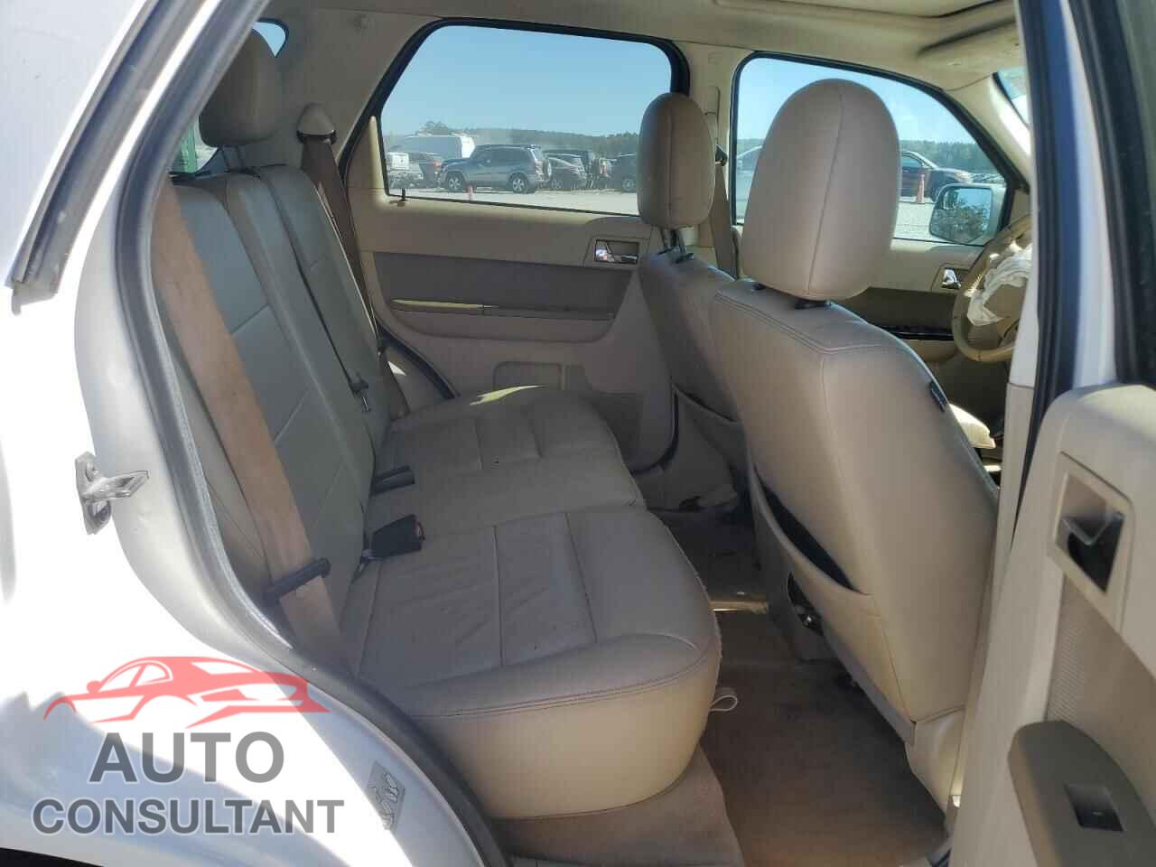 FORD ESCAPE 2010 - 1FMCU9EG4AKD41902