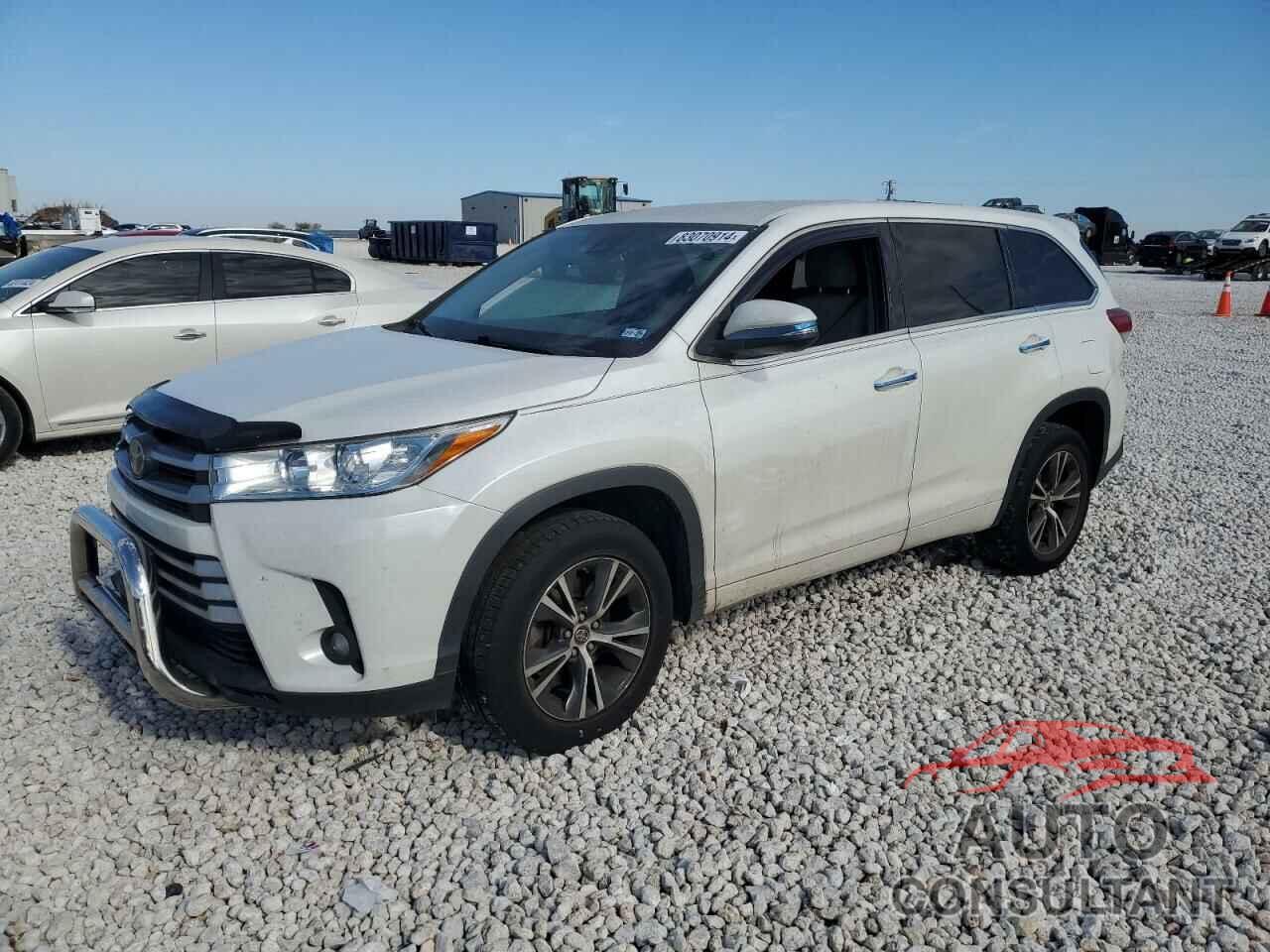 TOYOTA HIGHLANDER 2017 - 5TDZZRFH7HS196591