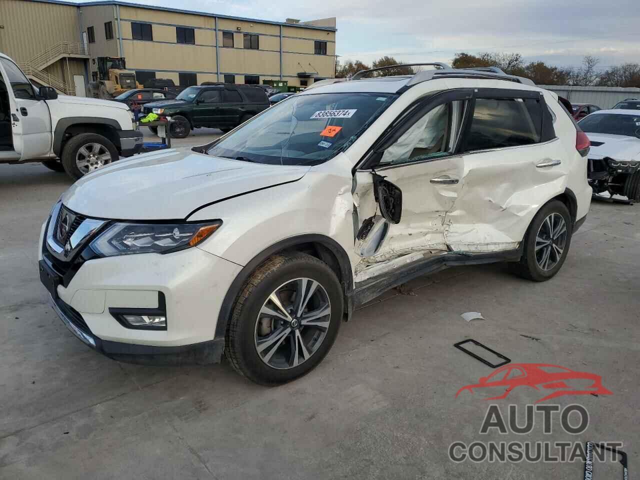 NISSAN ROGUE 2017 - 5N1AT2MT0HC825974