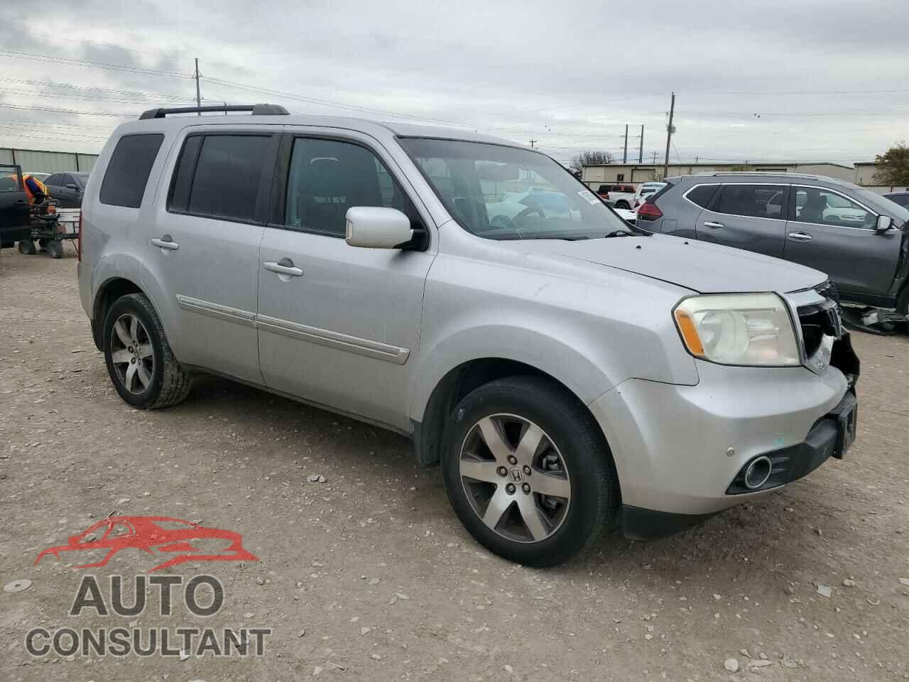 HONDA PILOT 2012 - 5FNYF4H98CB011166