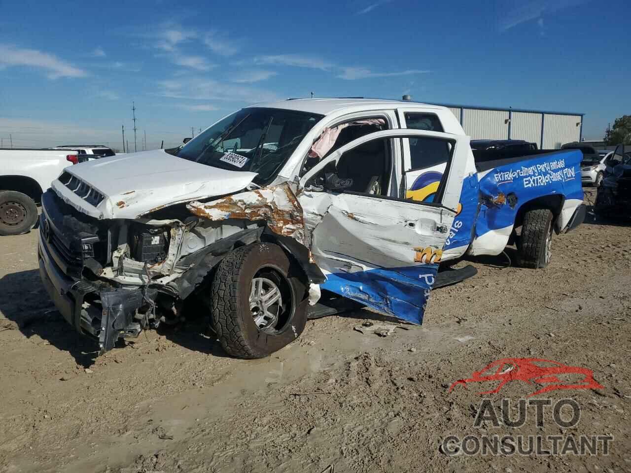 TOYOTA TUNDRA 2016 - 5TFRM5F15GX104901