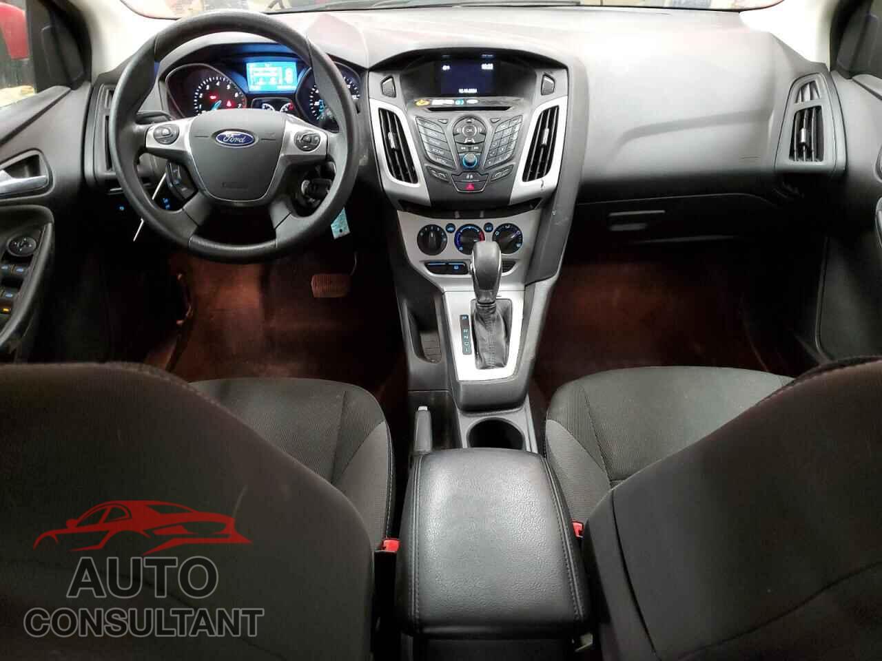 FORD FOCUS 2014 - 1FADP3F25EL389592