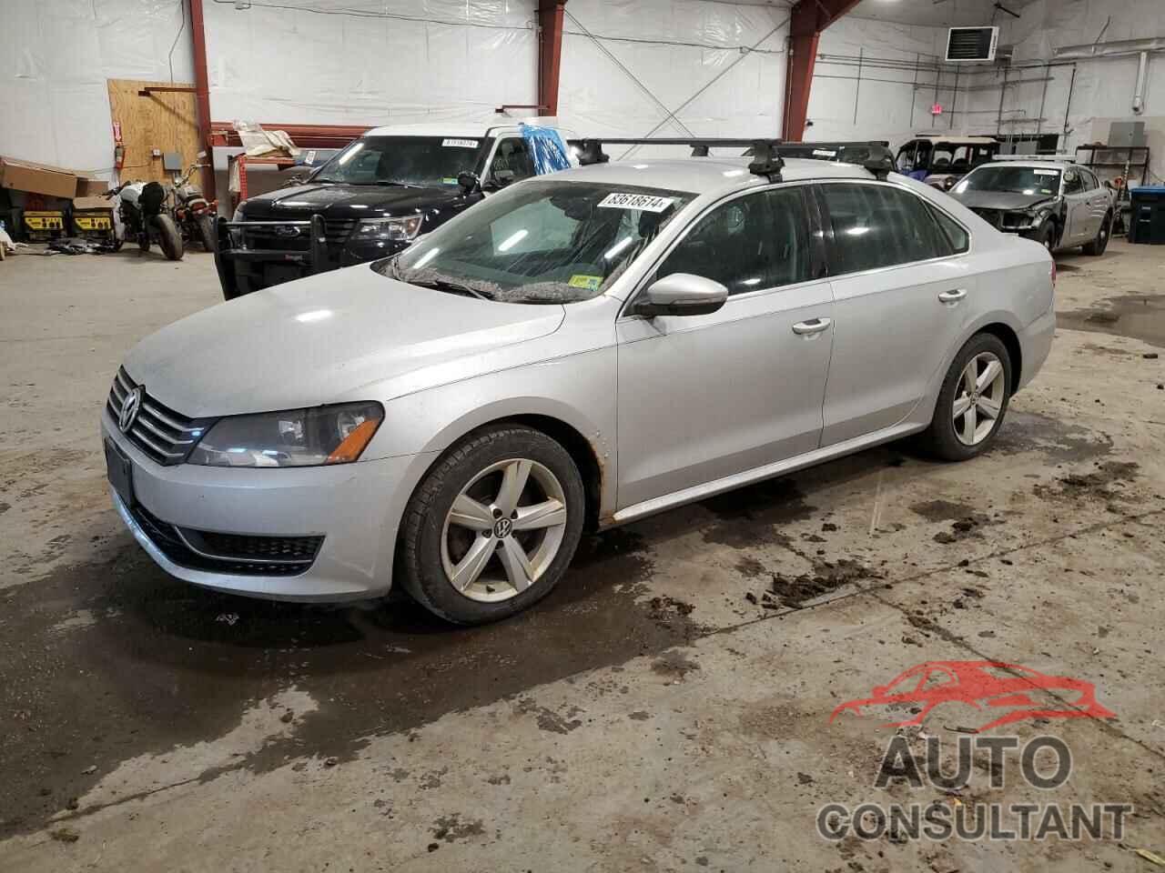 VOLKSWAGEN PASSAT 2012 - 1VWBP7A37CC026116