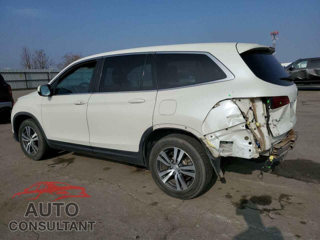 HONDA PILOT 2017 - 5FNYF5H57HB023058