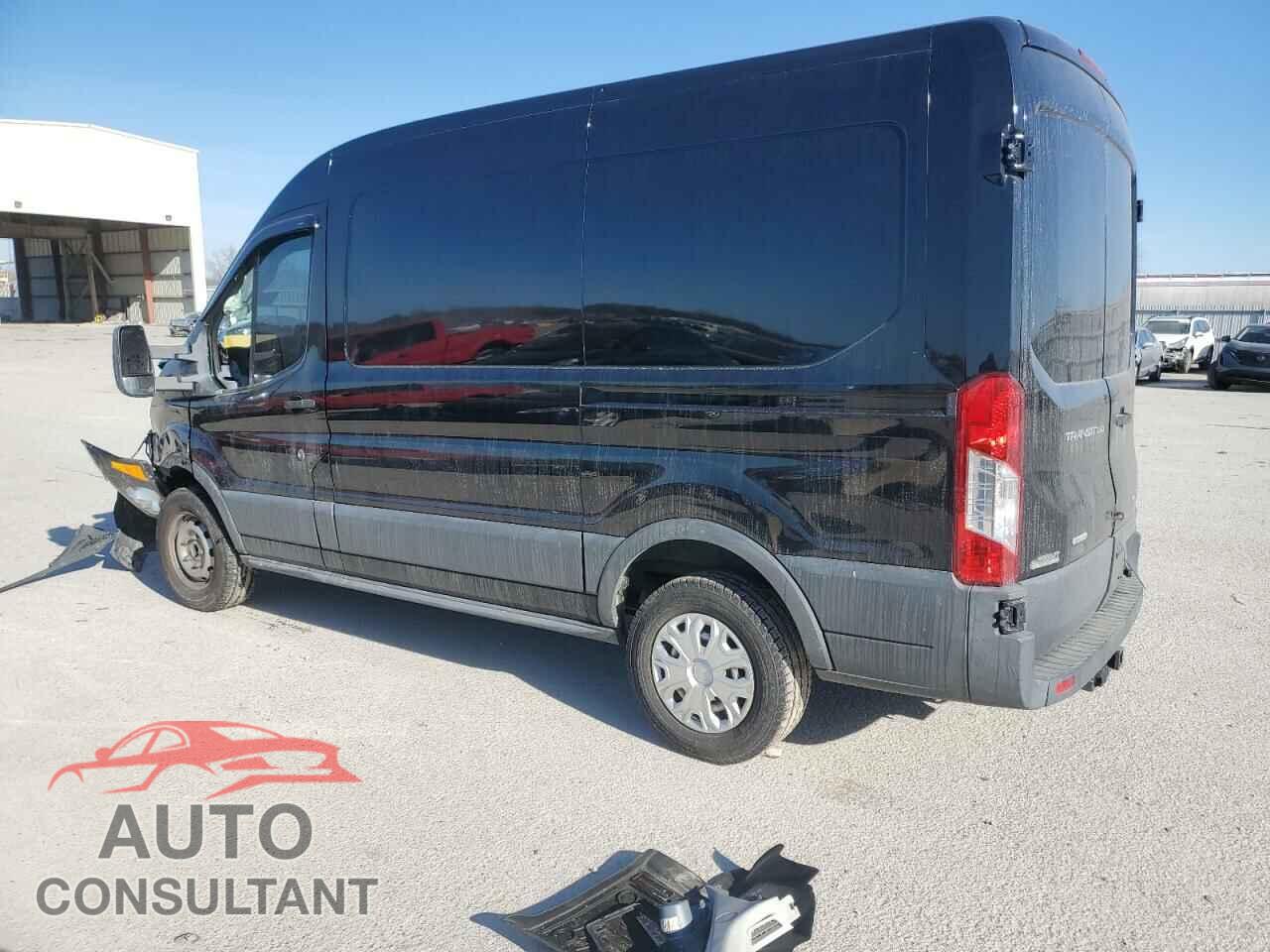 FORD TRANSIT 2017 - 1FTYR1CG0HKA34043