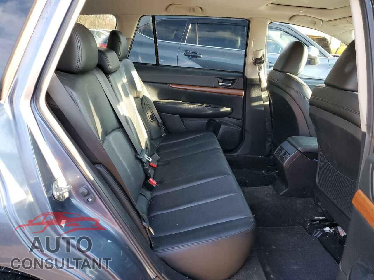 SUBARU OUTBACK 2013 - 4S4BRBLC8D3214203