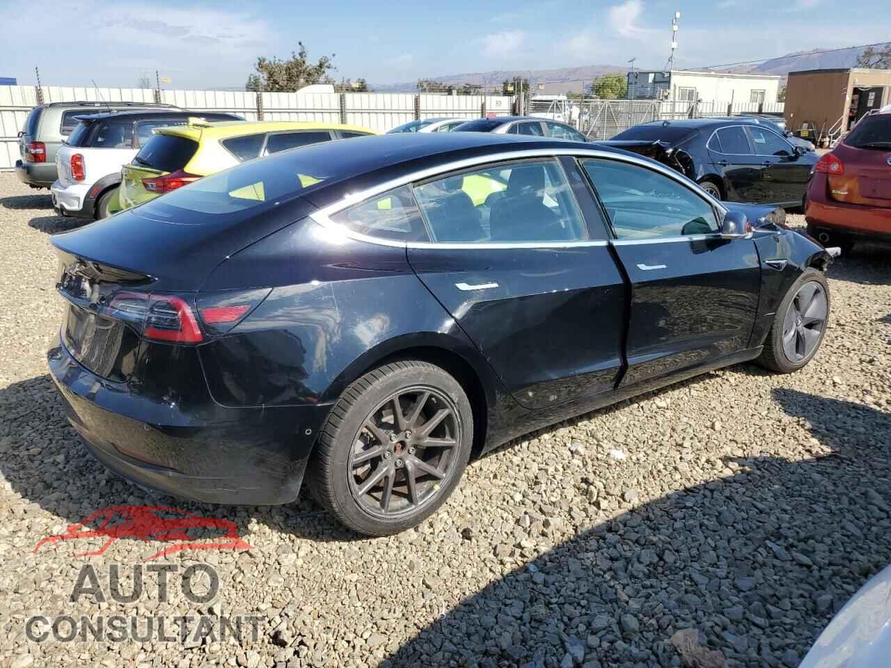 TESLA MODEL 3 2018 - 5YJ3E1EA5JF040163