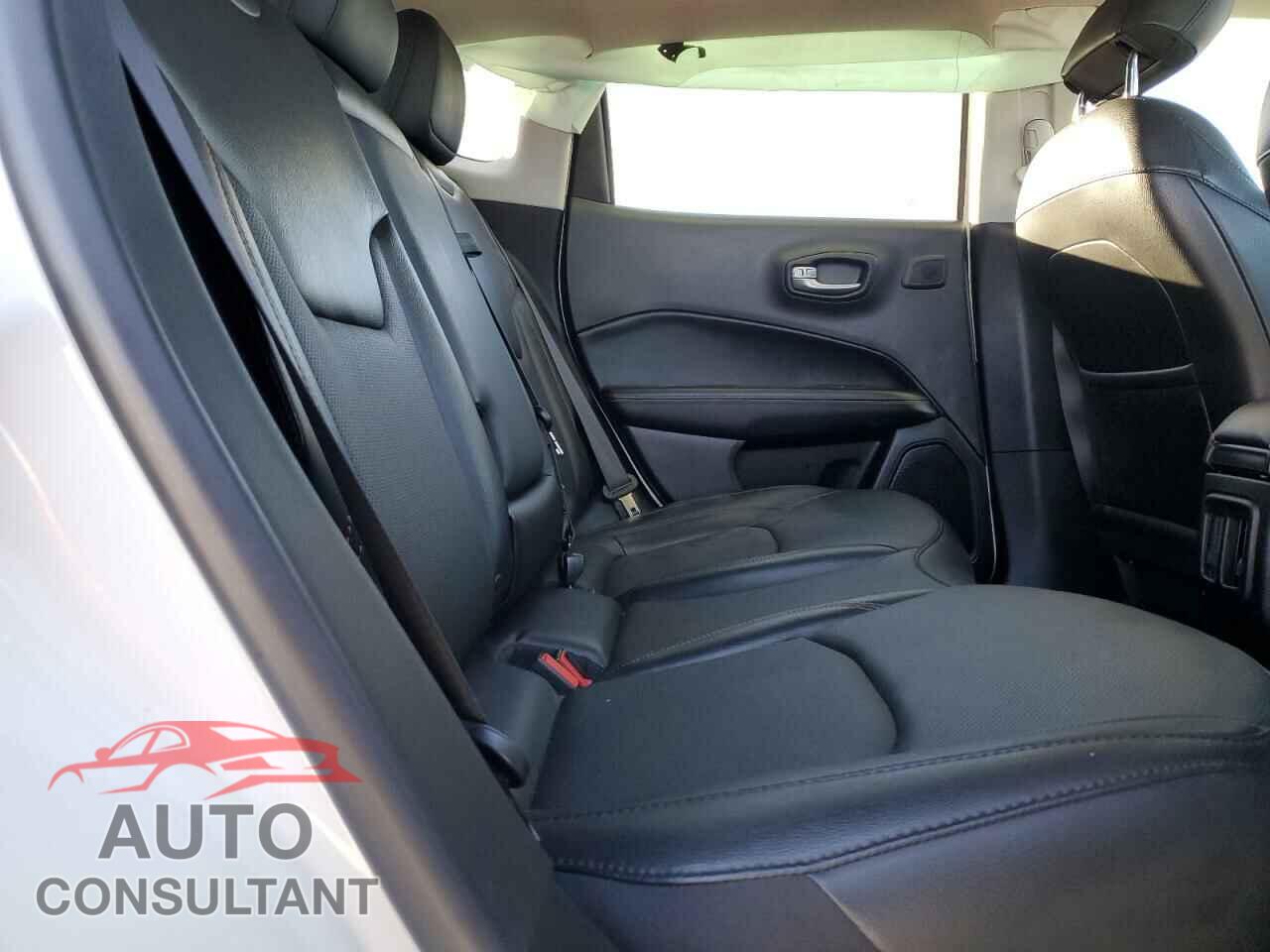 JEEP COMPASS 2021 - 3C4NJDCB3MT506129