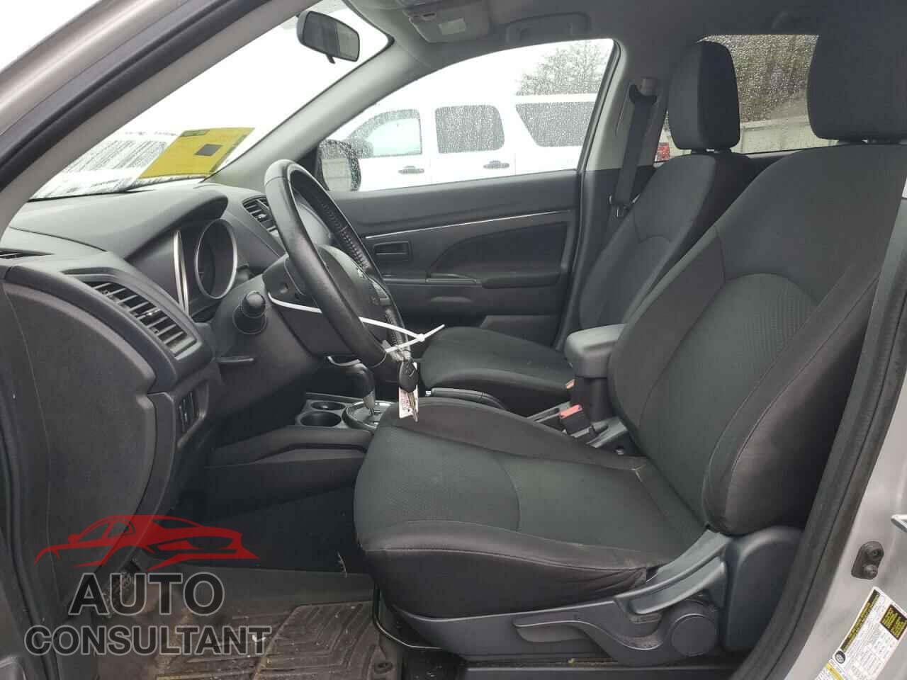 MITSUBISHI OUTLANDER 2015 - 4A4AR3AU6FE024210