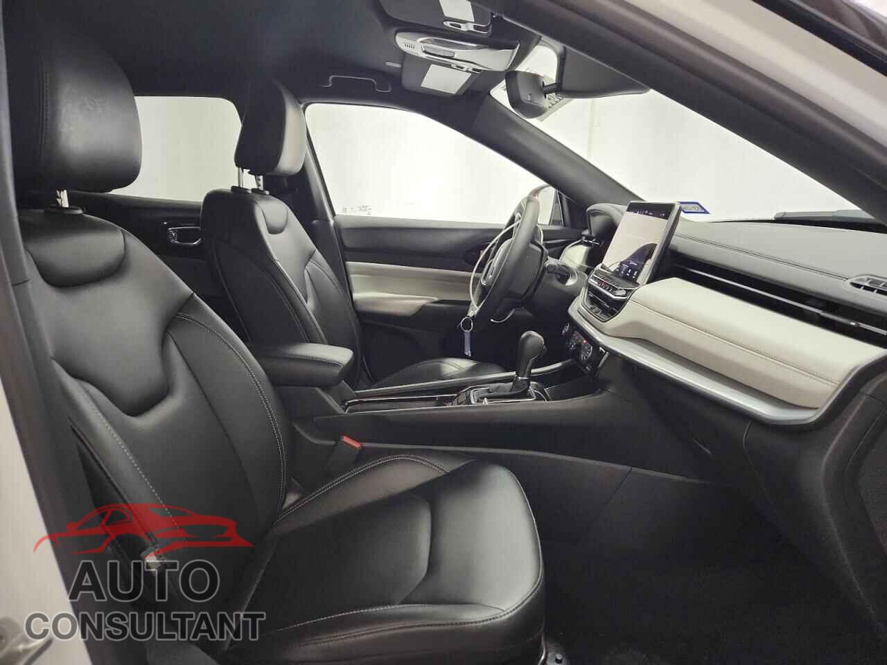 JEEP COMPASS 2025 - 3C4NJDCN3ST584577