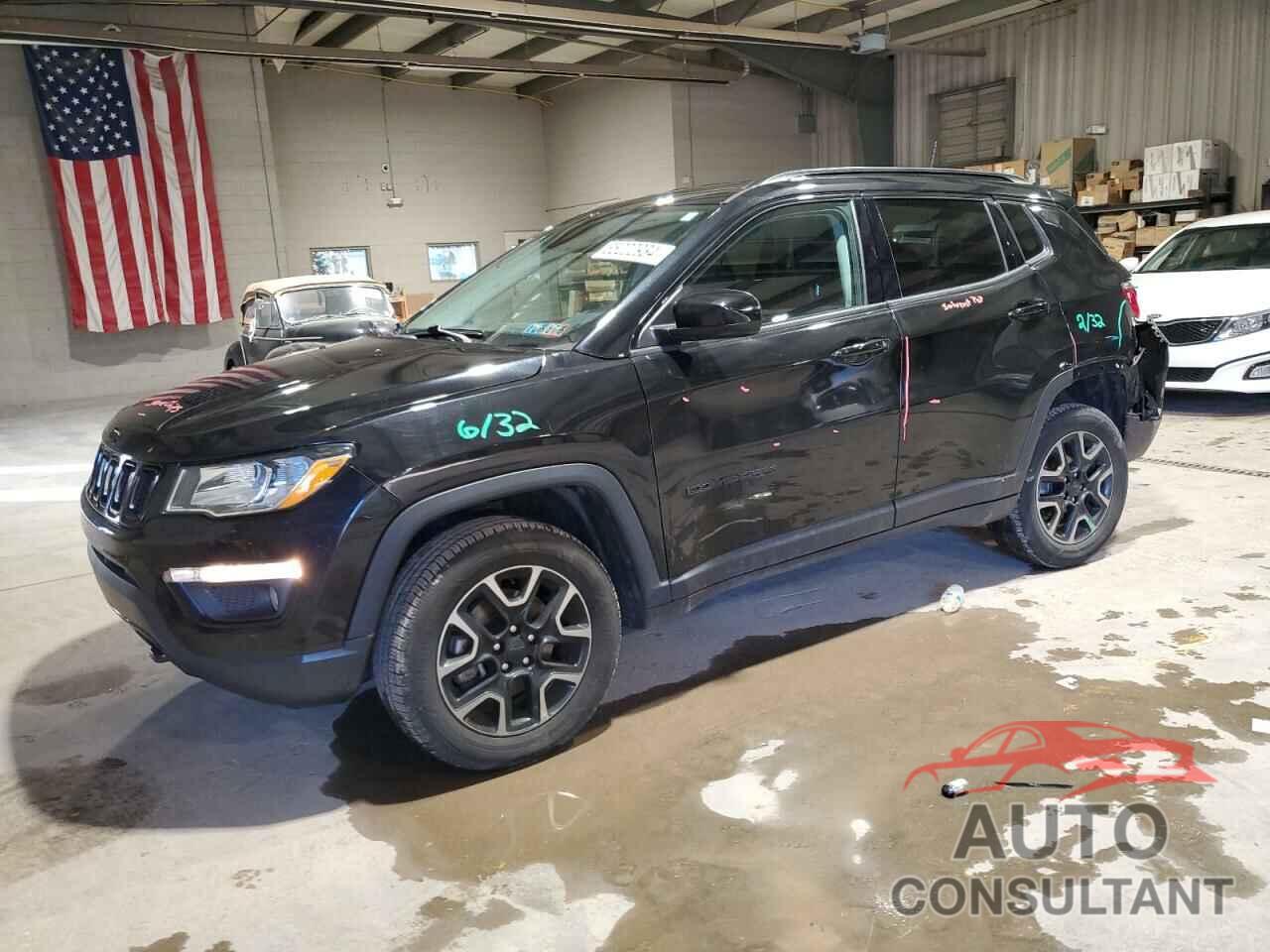 JEEP COMPASS 2019 - 3C4NJDAB7KT679121