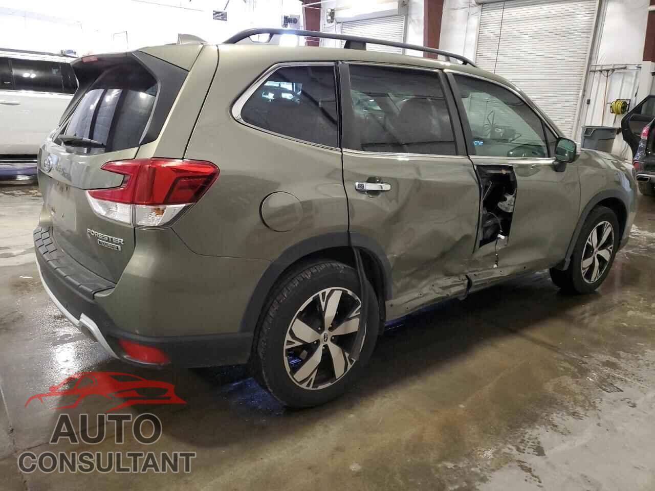 SUBARU FORESTER 2019 - JF2SKAWC2KH416471