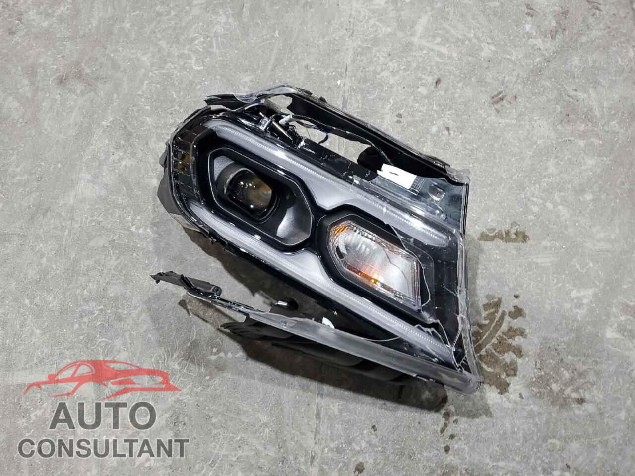 DODGE DURANGO 2021 - 1C4RDJDG2MC522447