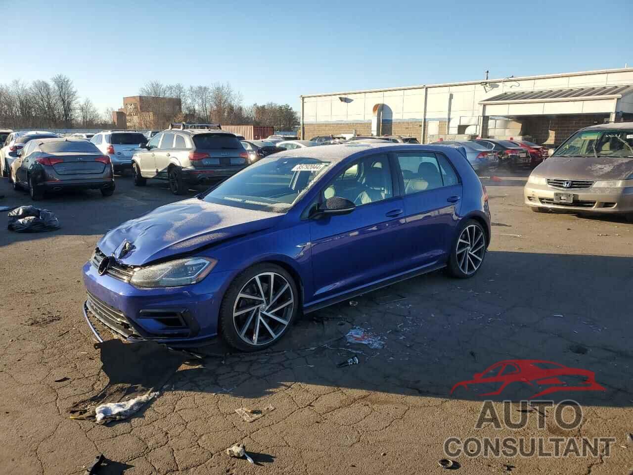 VOLKSWAGEN GOLF 2018 - WVWWF7AU6JW204187