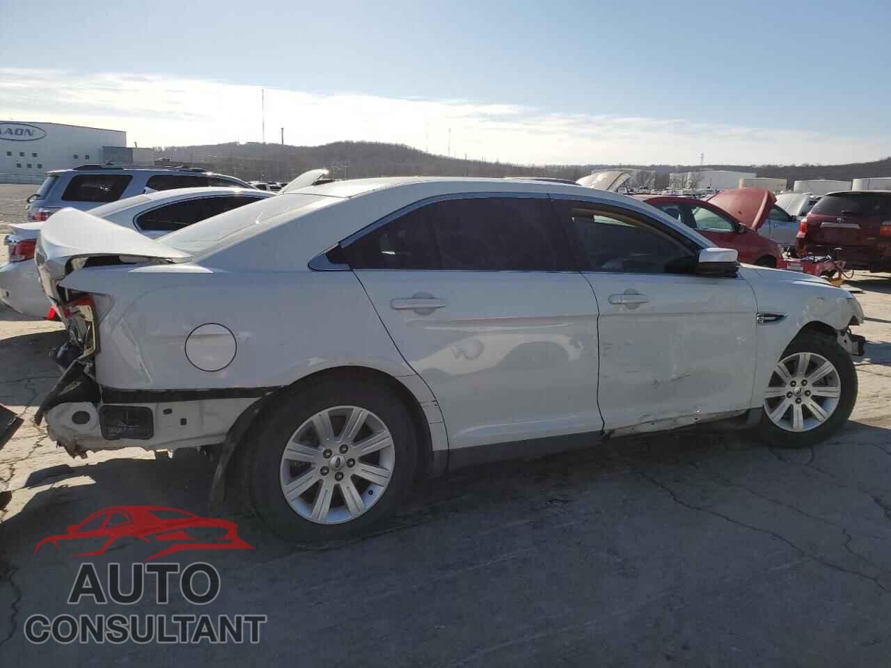 FORD TAURUS 2012 - 1FAHP2DW2CG118738