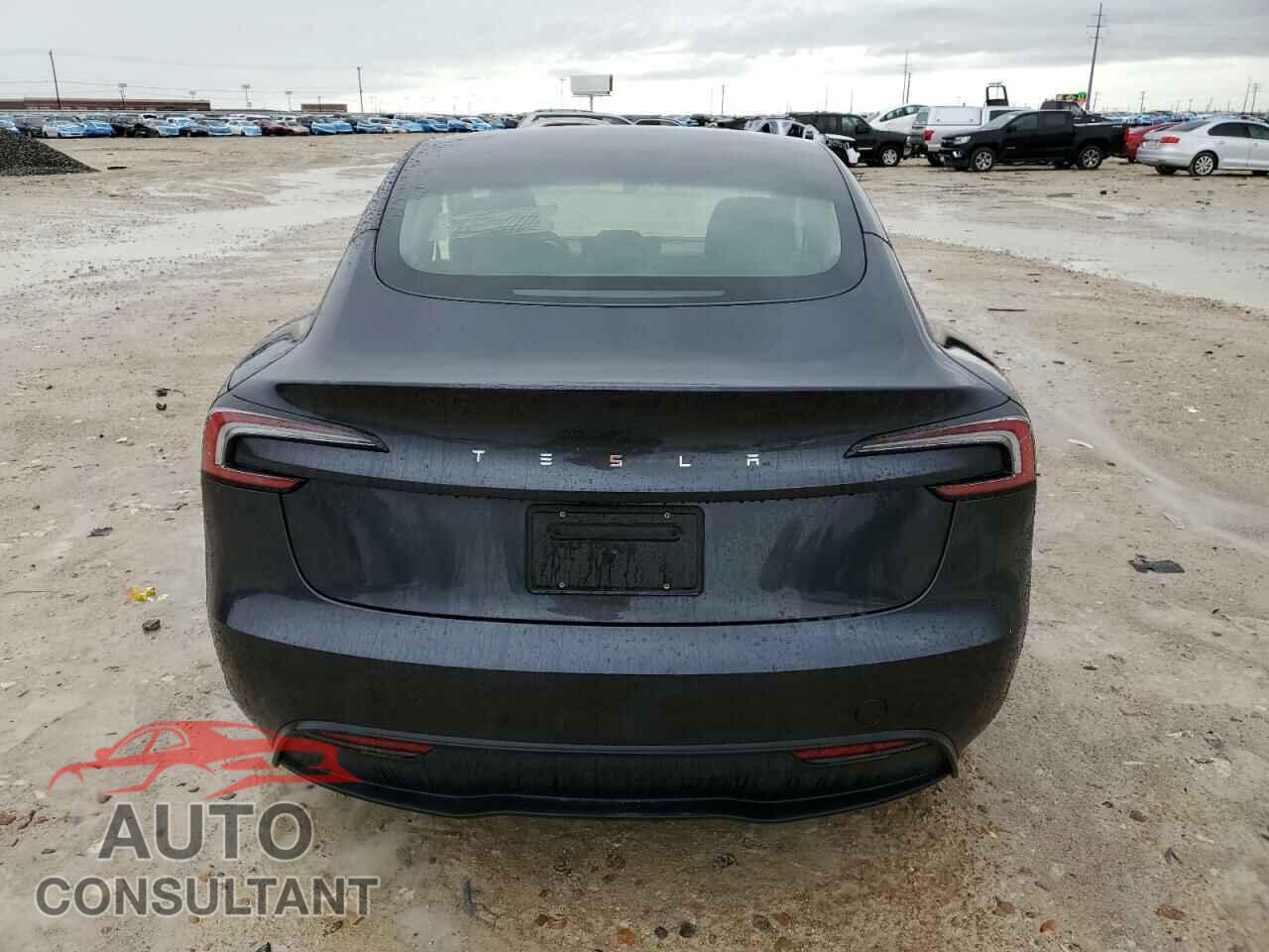 TESLA MODEL 3 2024 - 5YJ3E1EA7RF862989