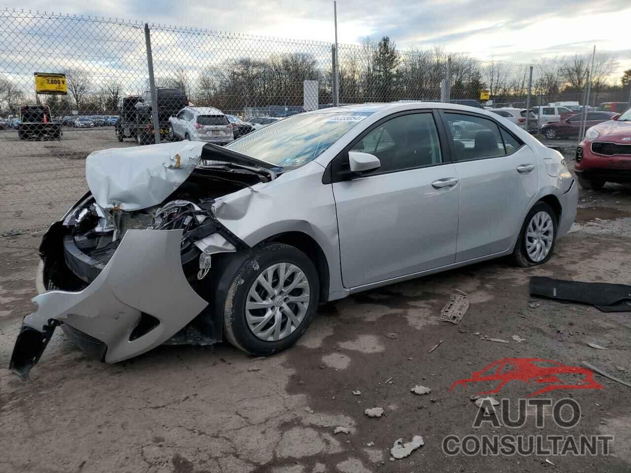 TOYOTA COROLLA 2018 - 2T1BURHE4JC077320