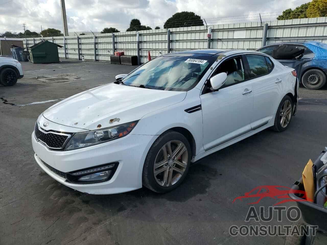 KIA OPTIMA 2013 - 5XXGR4A6XDG157229