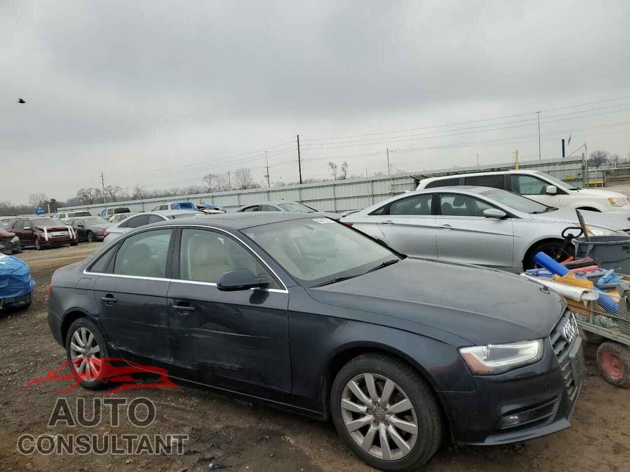 AUDI A4 2013 - WAUBFAFL8DN025572