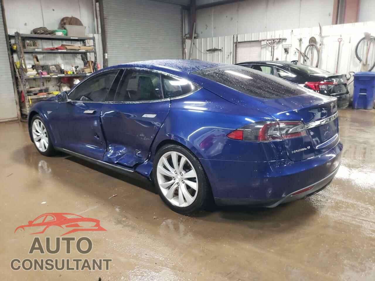 TESLA MODEL S 2015 - 5YJSA1S24FF088555