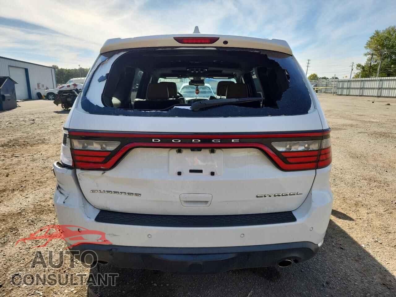 DODGE DURANGO 2015 - 1C4SDHET1FC809724