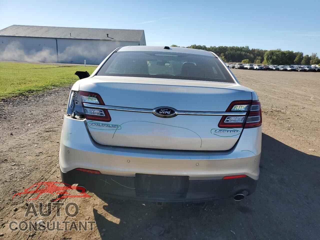 FORD TAURUS 2013 - 1FAHP2F89DG116730
