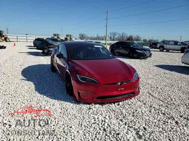 TESLA MODEL S 2024 - 5YJSA1E61RF533045