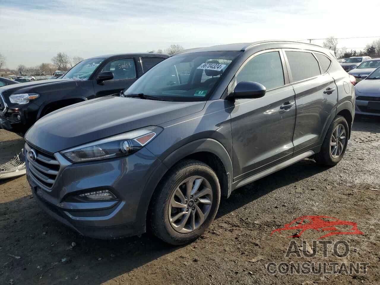 HYUNDAI TUCSON 2018 - KM8J3CA45JU746352