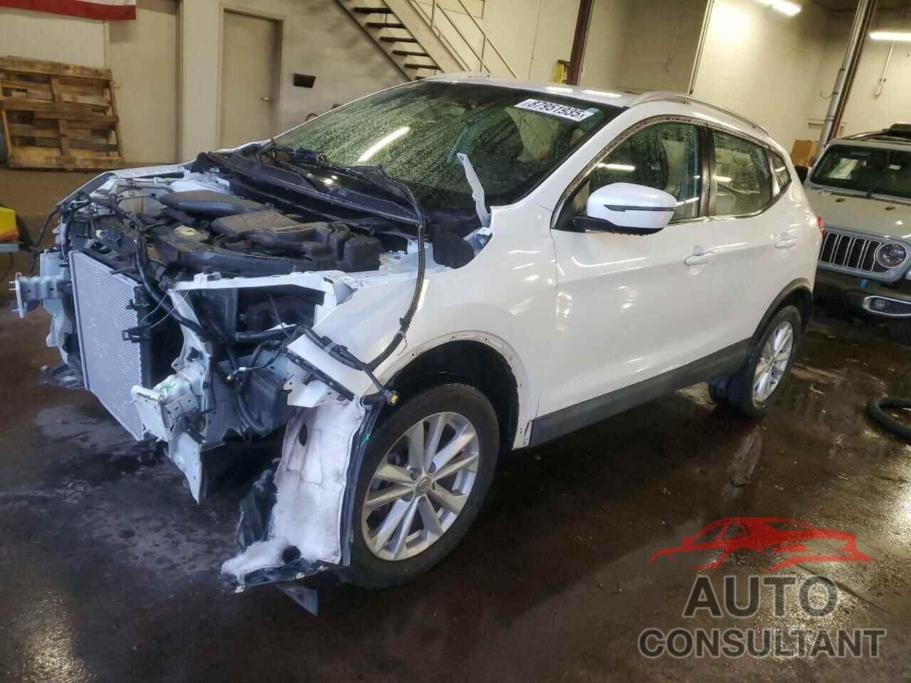 NISSAN ROGUE 2017 - JN1BJ1CR7HW142038