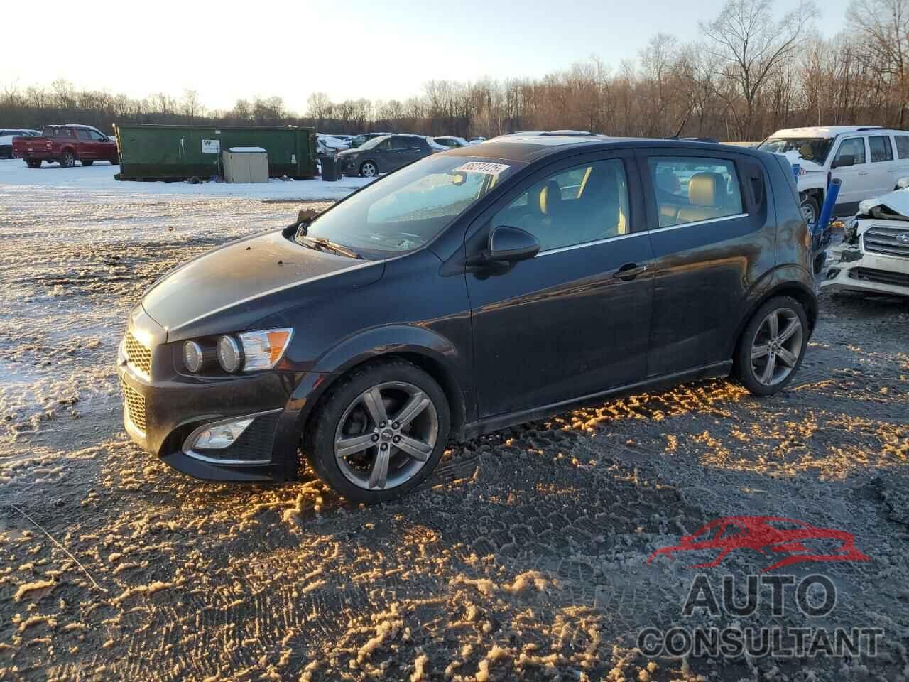 CHEVROLET SONIC 2013 - 1G1JG6SB7D4148364