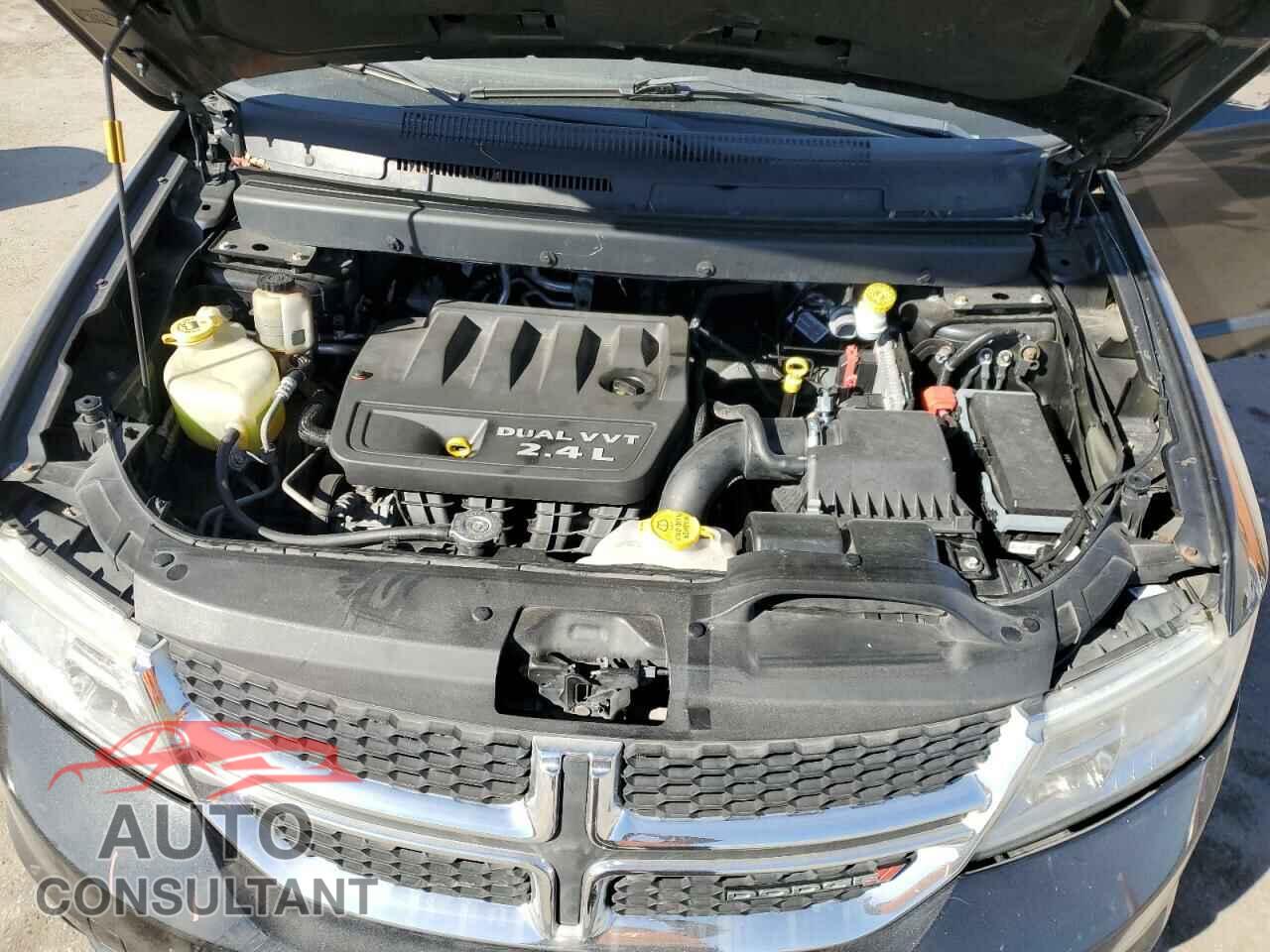DODGE JOURNEY 2013 - 3C4PDCBBXDT562841