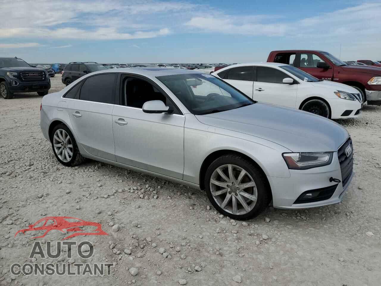 AUDI A4 2013 - WAUFFAFL3DN035346