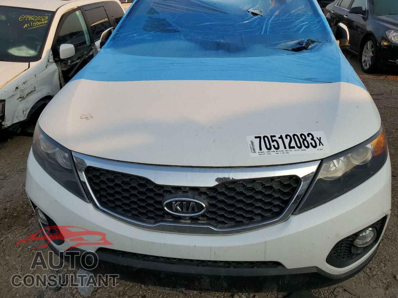 KIA SORENTO 2013 - 5XYKU4A66DG334931
