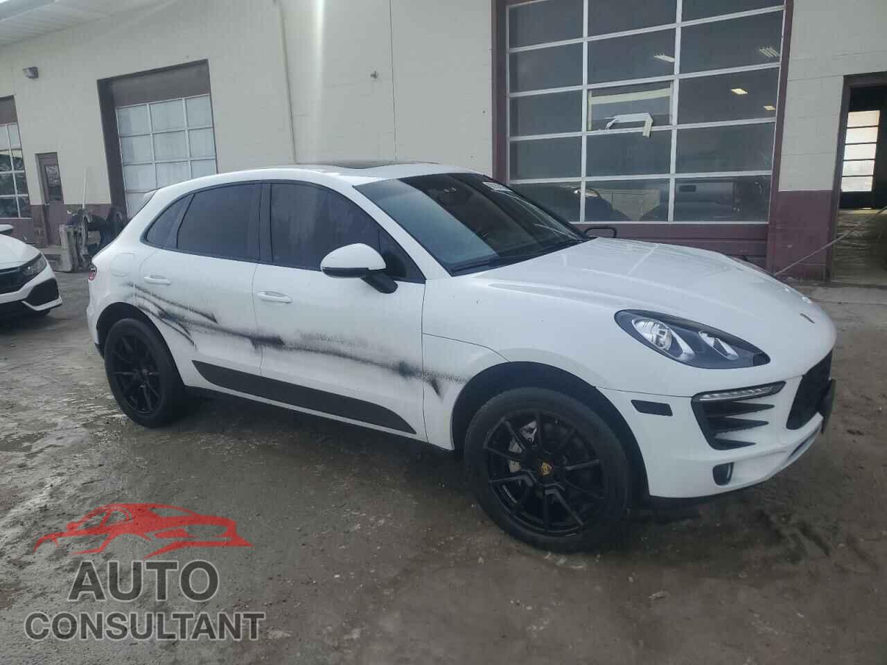 PORSCHE MACAN 2015 - WP1AB2A59FLB53096
