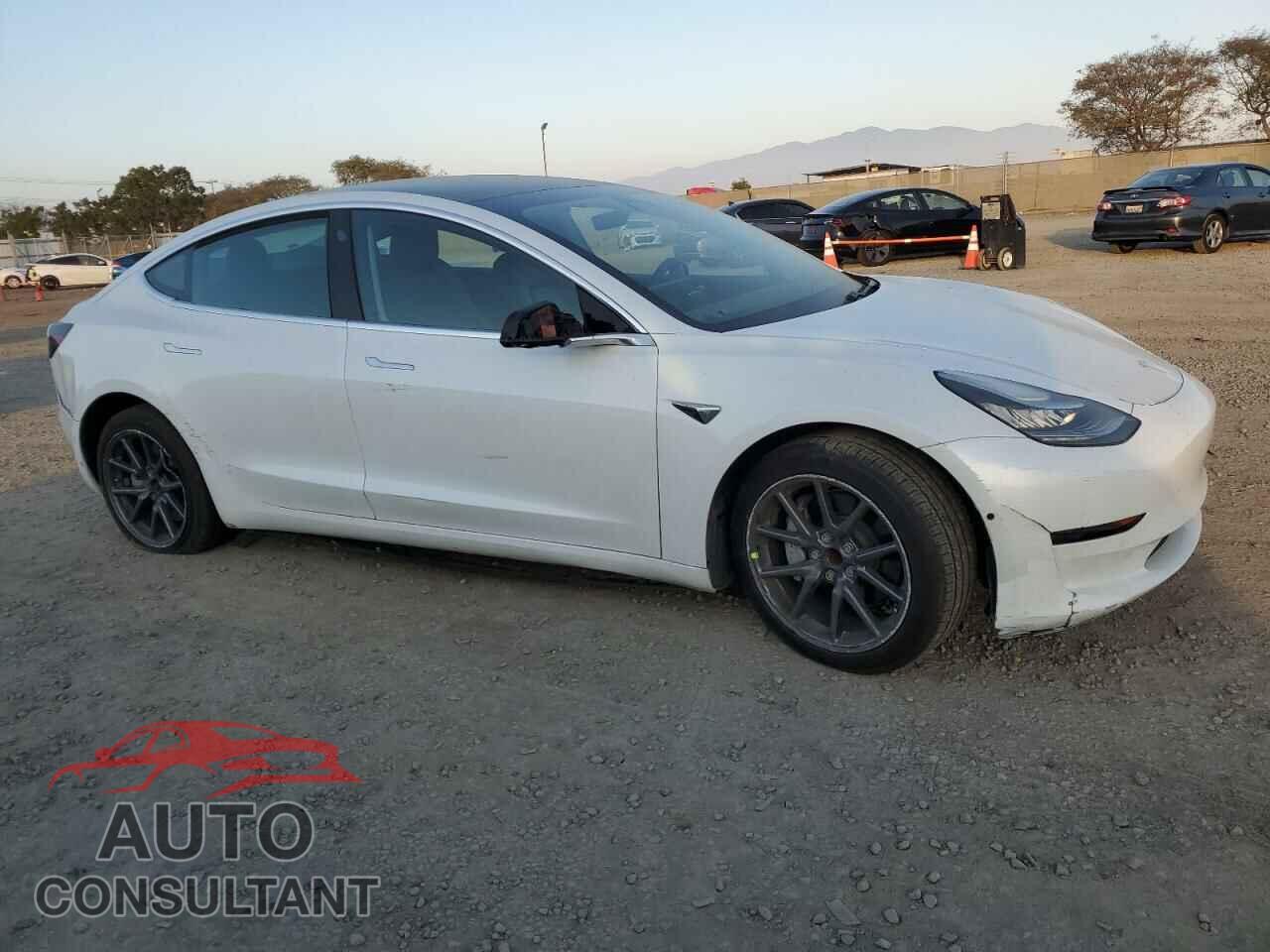 TESLA MODEL 3 2020 - 5YJ3E1EA2LF660634