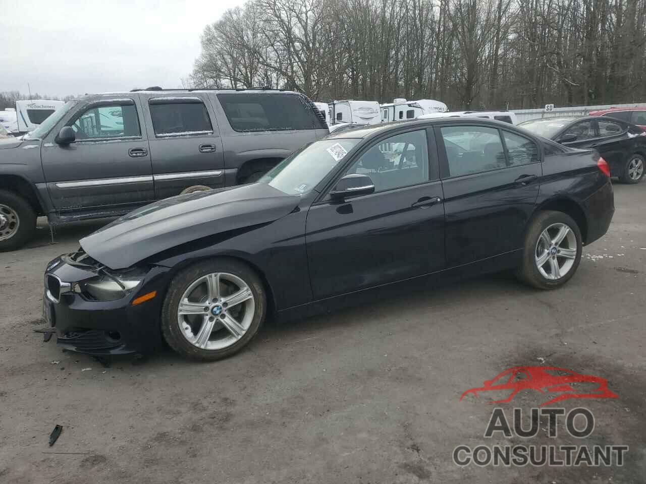BMW 3 SERIES 2013 - WBA3C3C52DF981851
