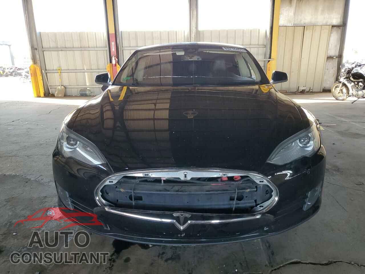 TESLA MODEL S 2015 - 5YJSA1S22FF088070