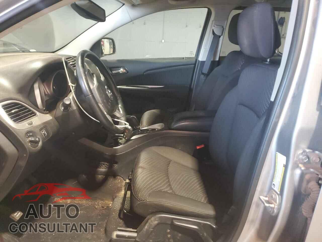 DODGE JOURNEY 2017 - 3C4PDCCG9HT569327