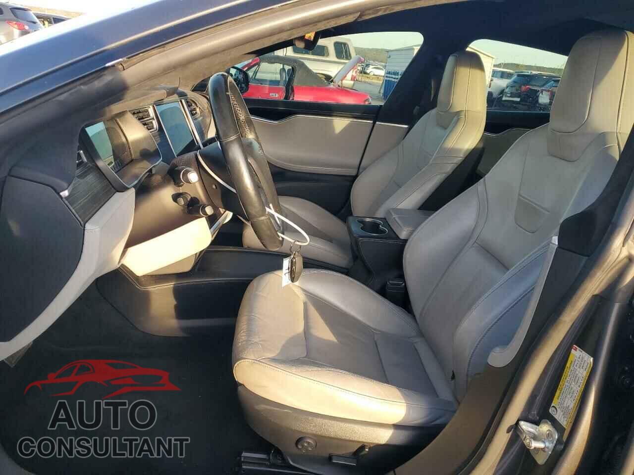 TESLA MODEL S 2016 - 5YJSA1E21GF128586