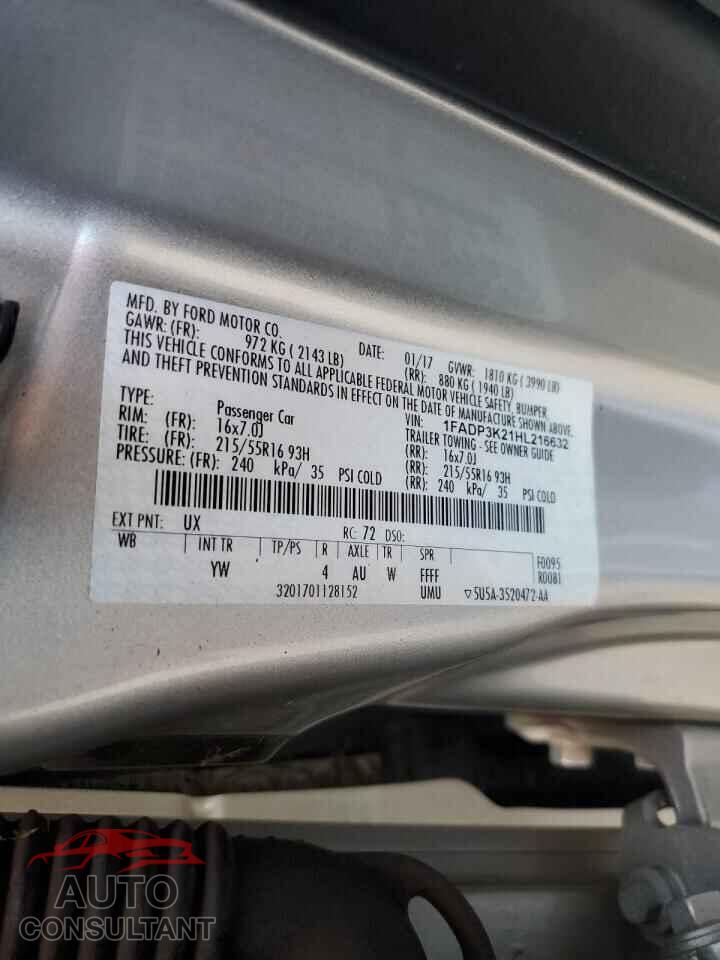 FORD FOCUS 2017 - 1FADP3K21HL216632