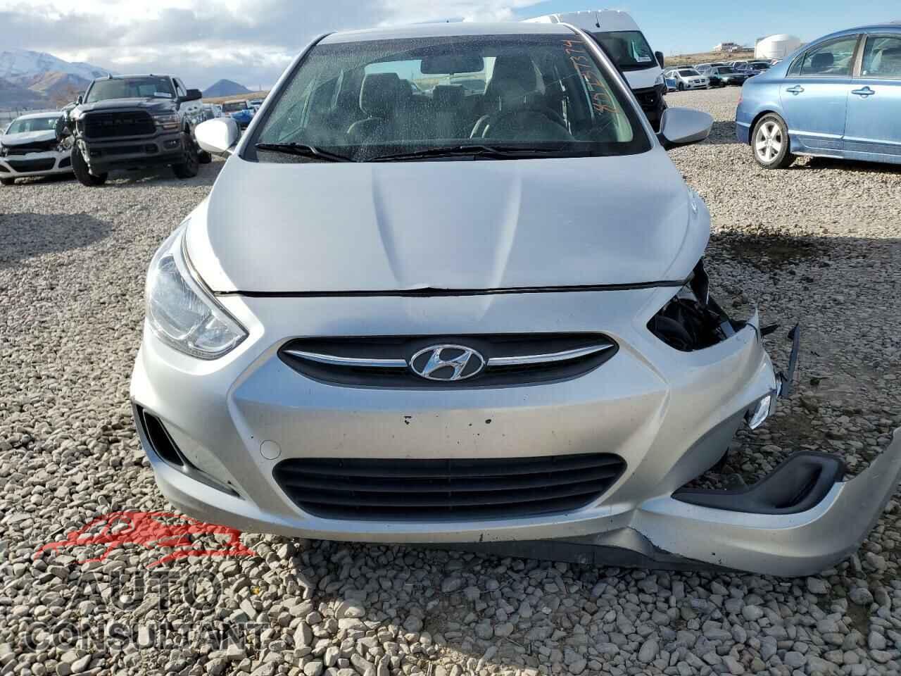 HYUNDAI ACCENT 2017 - KMHCT4AE6HU274437