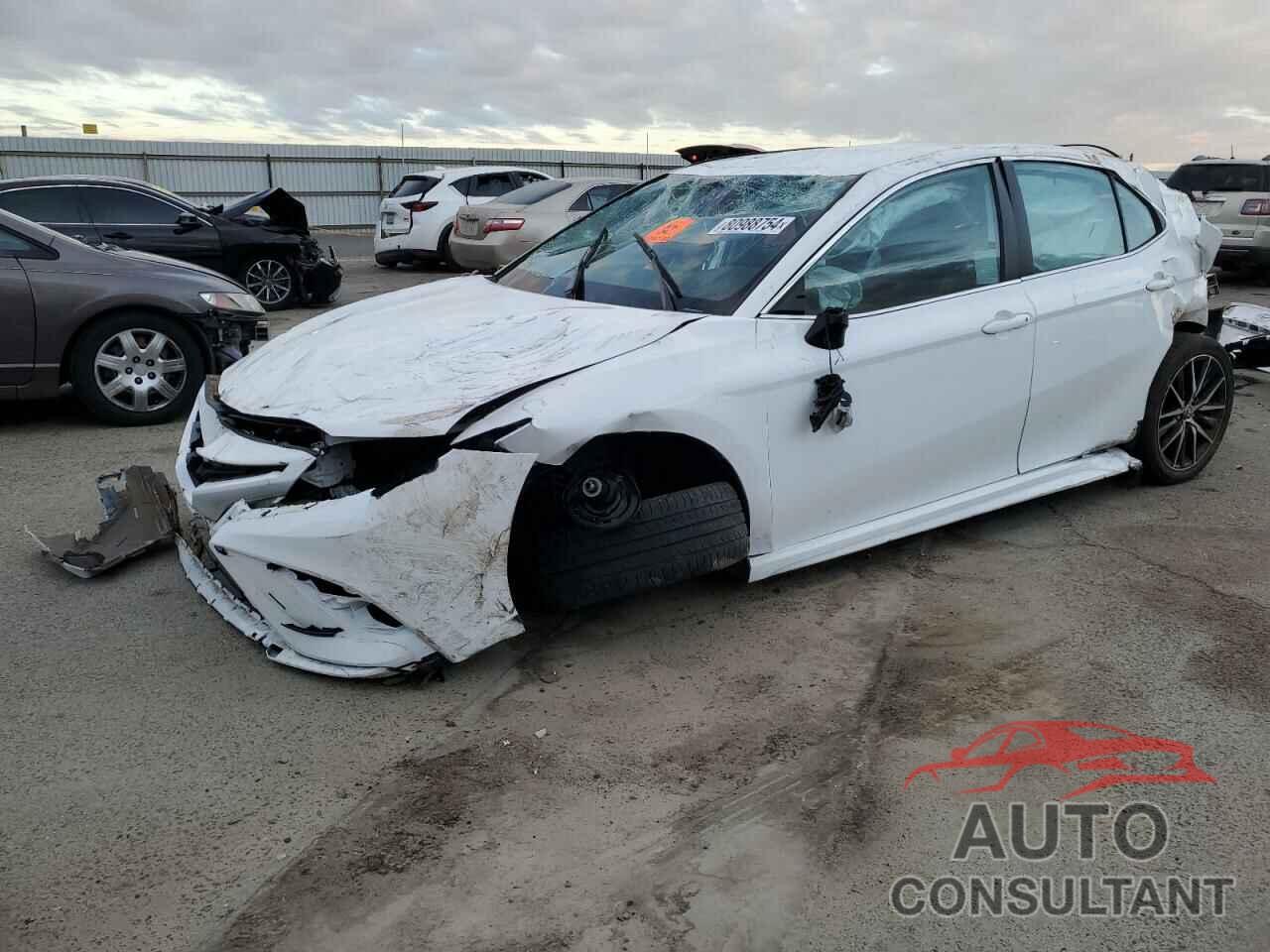 TOYOTA CAMRY 2023 - 4T1G11AK4PU782867