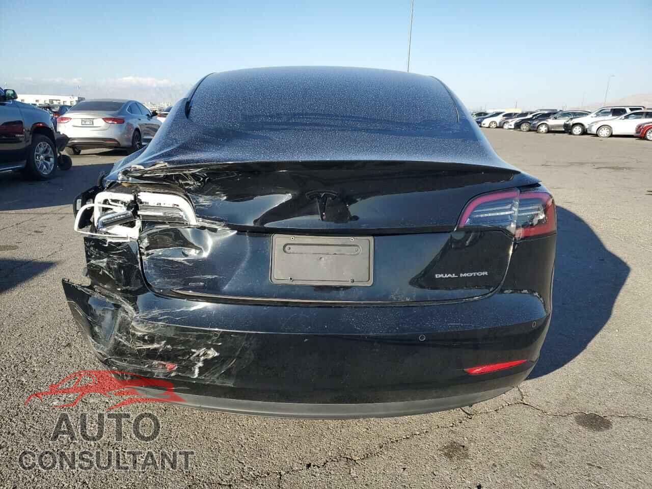 TESLA MODEL 3 2019 - 5YJ3E1EBXKF385828