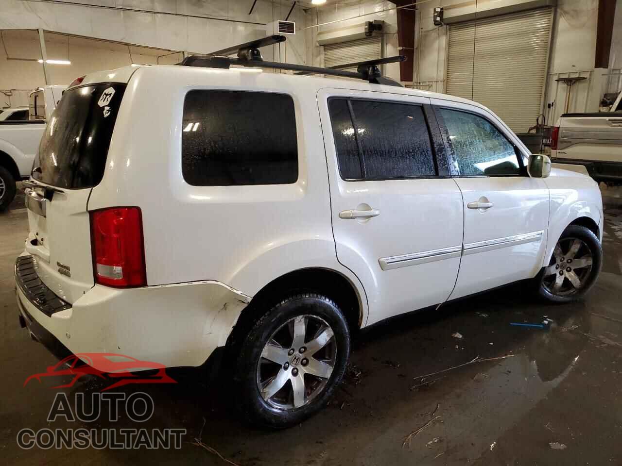 HONDA PILOT 2012 - 5FNYF4H9XCB047585