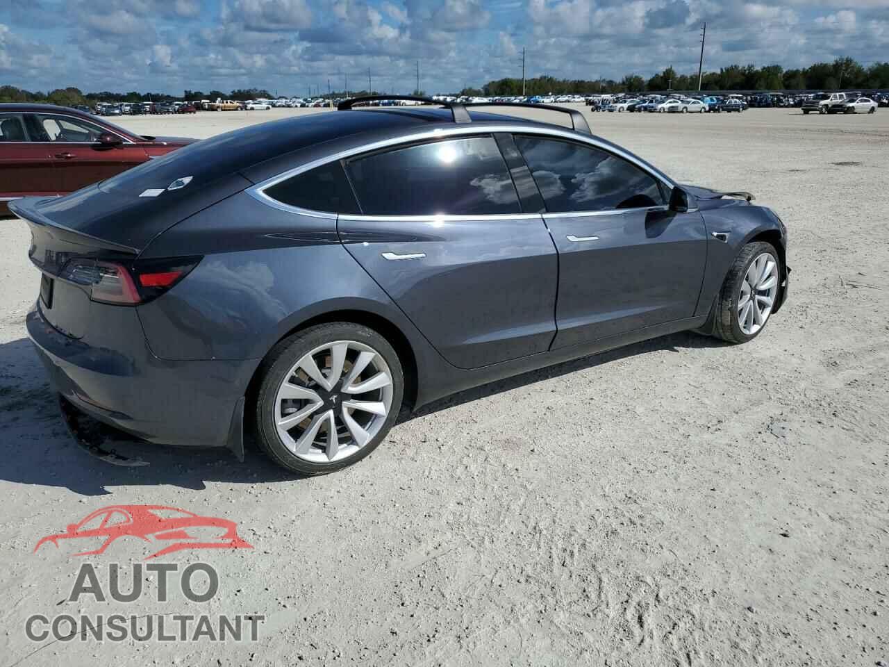 TESLA MODEL 3 2019 - 5YJ3E1EA0KF476016