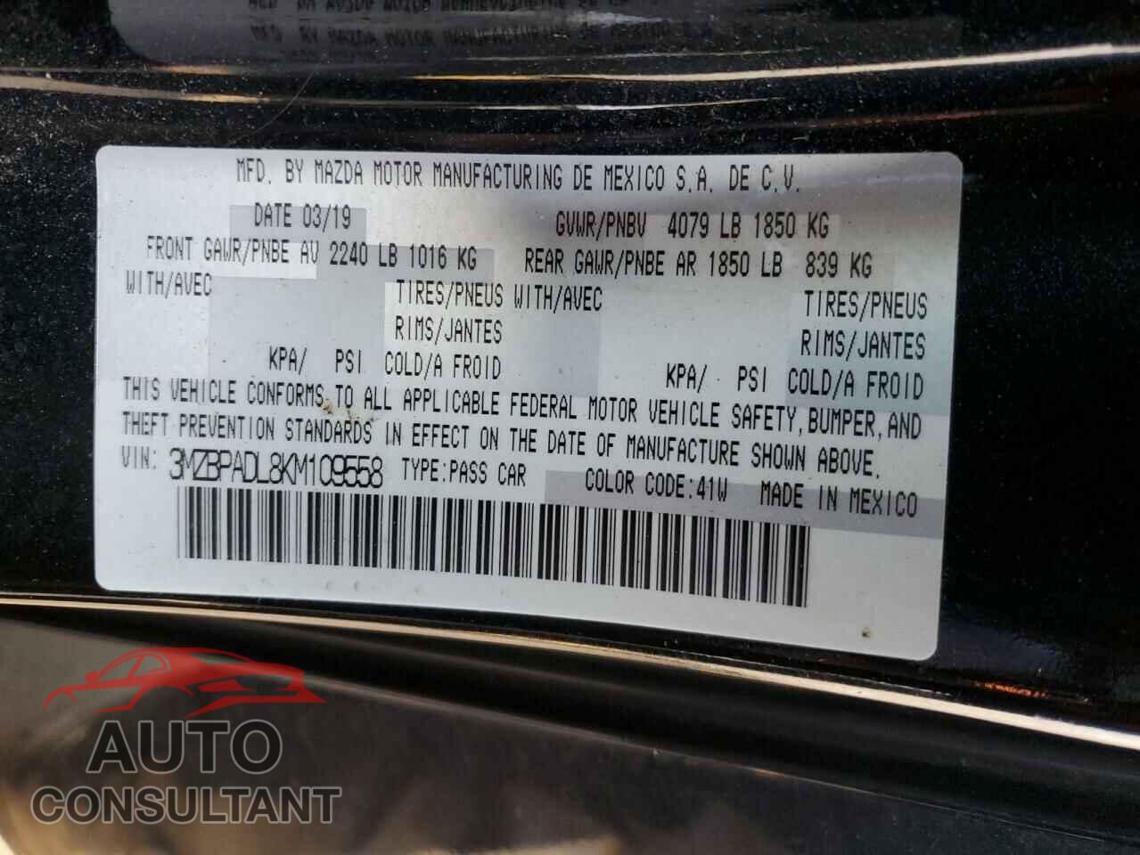 MAZDA 3 2019 - 3MZBPADL8KM109558