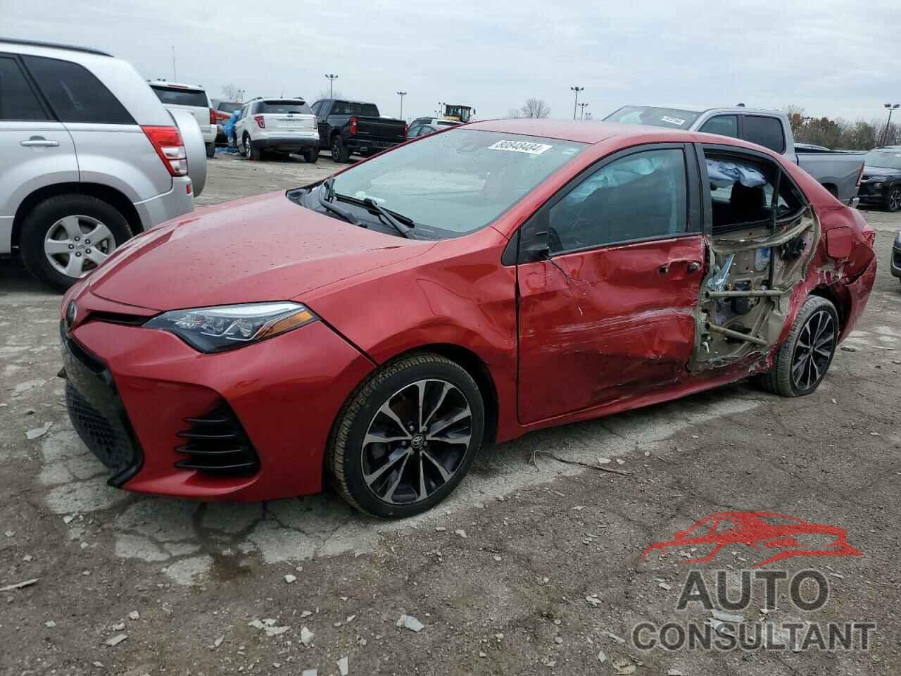 TOYOTA COROLLA 2018 - 5YFBURHE2JP777434